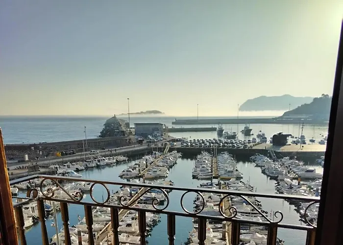 Precioso Loft En Bermeo Con Vistas Al Mar
